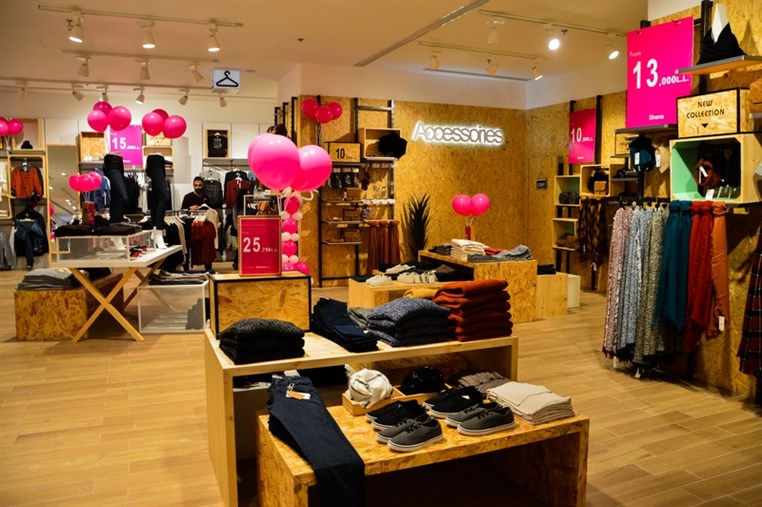 Shana Shop Opening